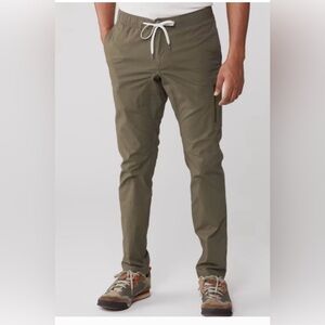 Men's Vuori Ripstop Olive Hiking Pants